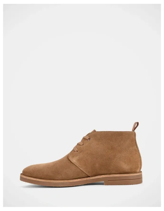 Hush Puppies Gibson Boots In Chestnut