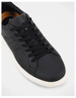 Hush Puppies Gravity Sneakers in Black