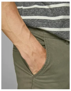 Jack & Jones Marco Bowie Chino in Deep Lichen Green