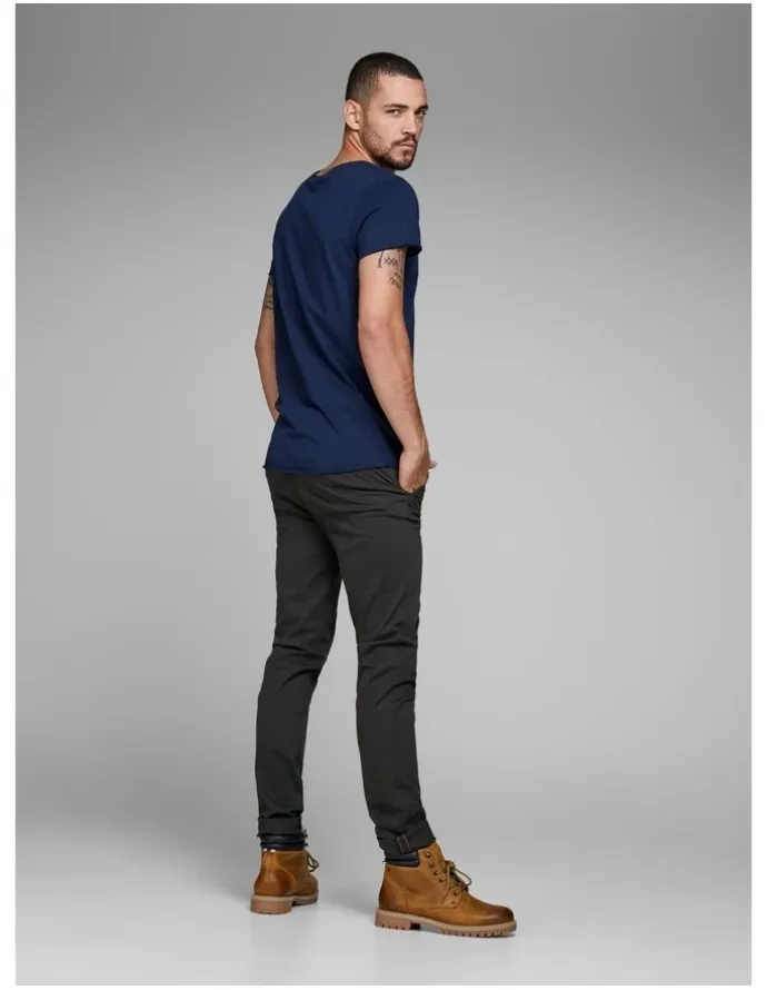 Jack & Jones Marco Bowie Slim Fit Chino Pant in Black