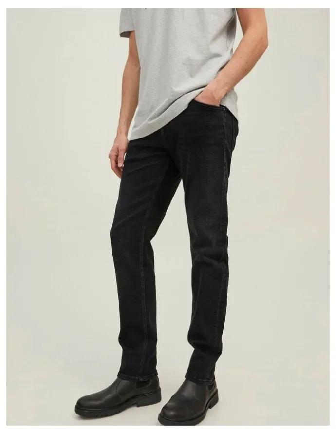 Jack & Jones Mike Original 111 Comfort Jeans in Black Denim