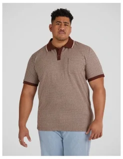 Johnny Bigg Bradley Jacquard Polo in Chestnut