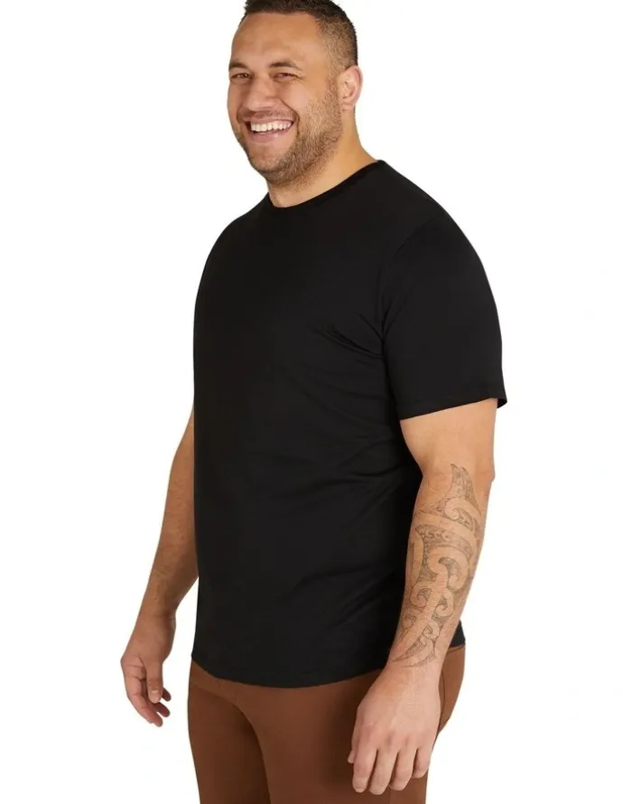 Johnny Bigg Essential Crew Neck Tee in Black