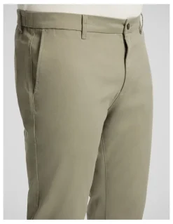 Johnny Bigg Ledger Stretch Chino in Moss