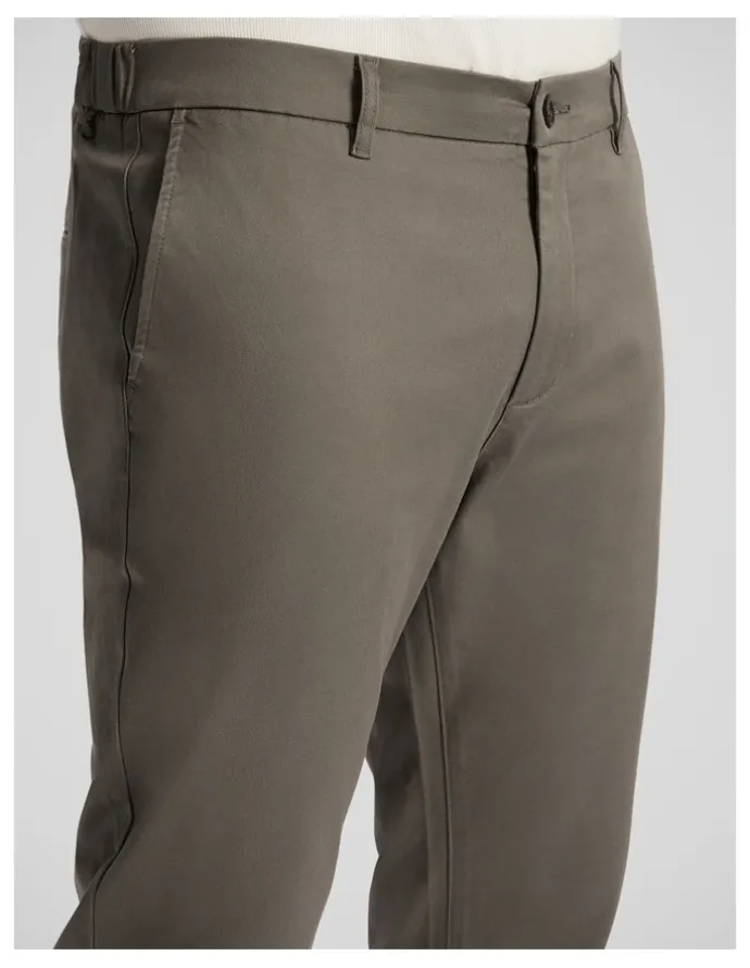 Johnny Bigg Ledger Stretch Chino in Walnut