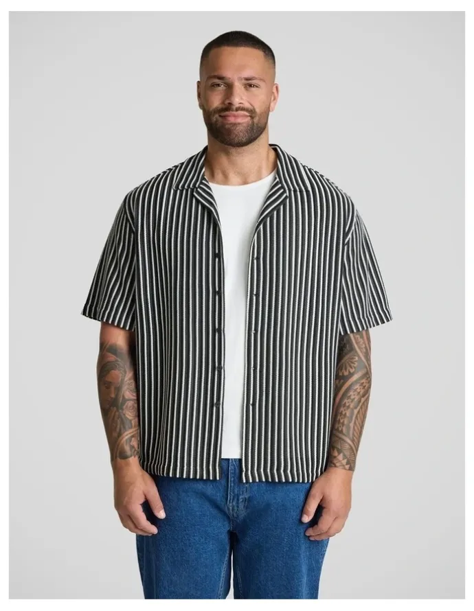 Johnny Bigg Nevis Relaxed Fit Shirt in Black