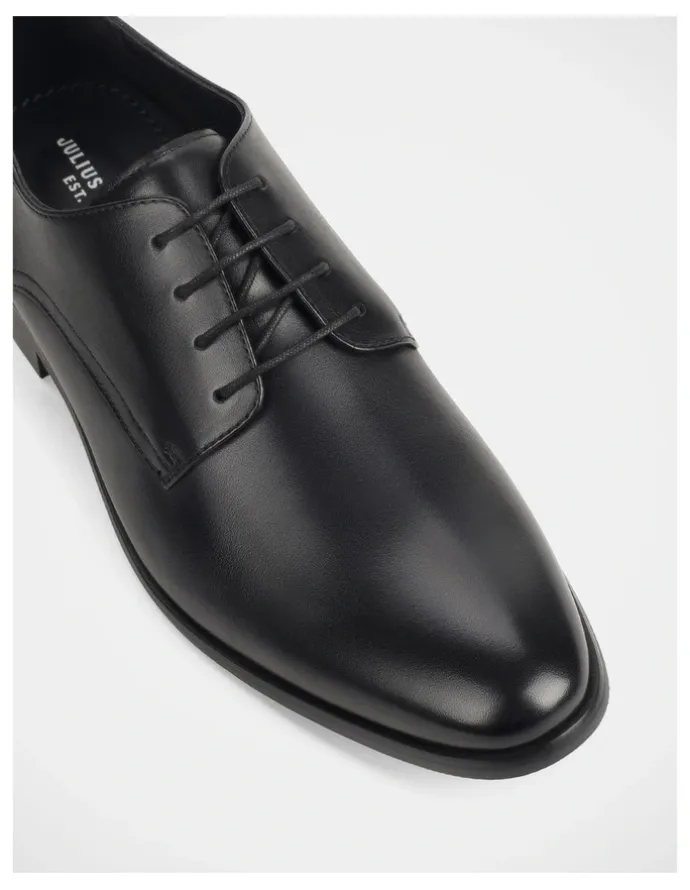 Julius Marlow Alto Shoes in Black