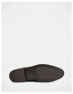Julius Marlow Alto Shoes in Brown