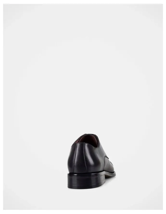 Julius Marlow Bay Dress Shoe in Black