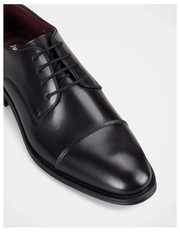 Julius Marlow Bay Dress Shoe in Black