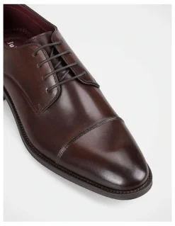 Julius Marlow Bay Dress Shoe in Mocha