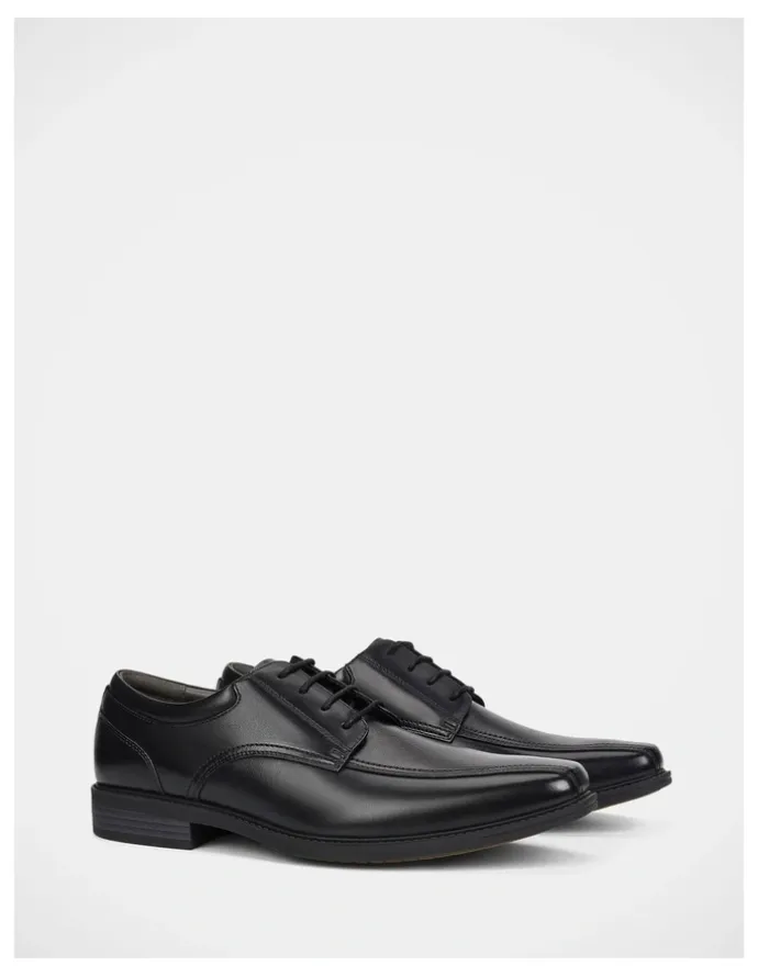 Julius Marlow Decree Dress Shoe in Black
