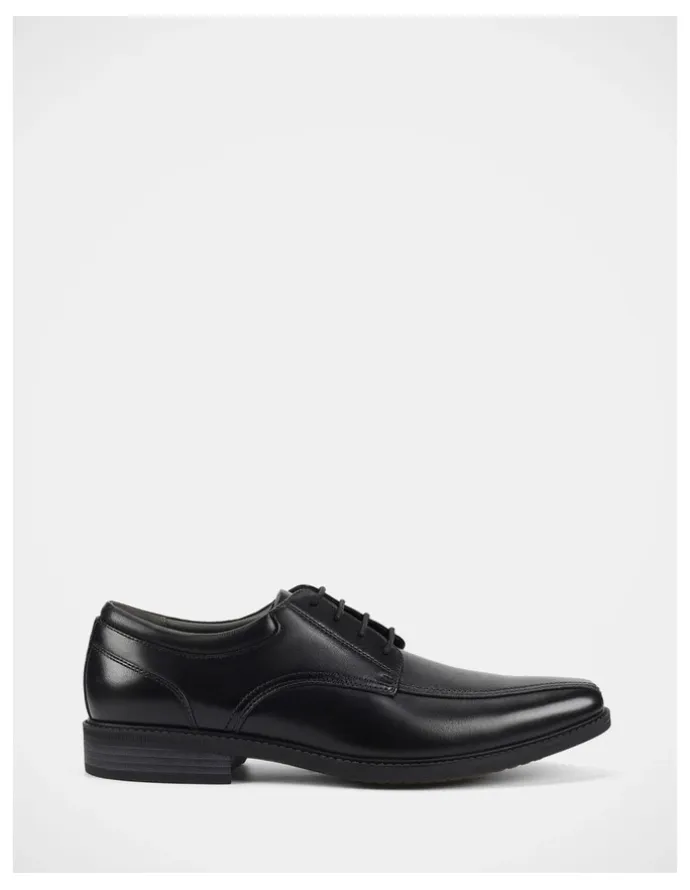 Julius Marlow Decree Dress Shoe in Black