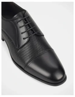 Julius Marlow Helix Shoes in Black