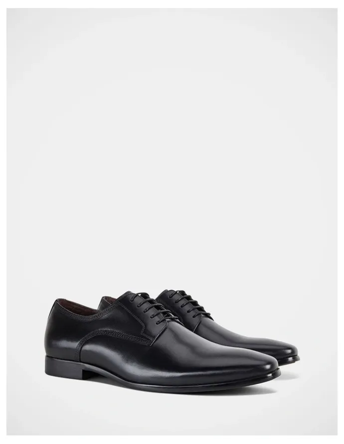 Julius Marlow Jaunt Dress Shoe in Black