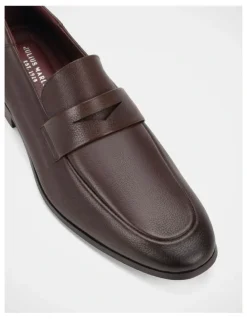 Julius Marlow Luxe Shoes in Brown