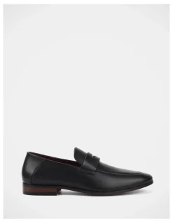 Julius Marlow Luxe Shoes in Black