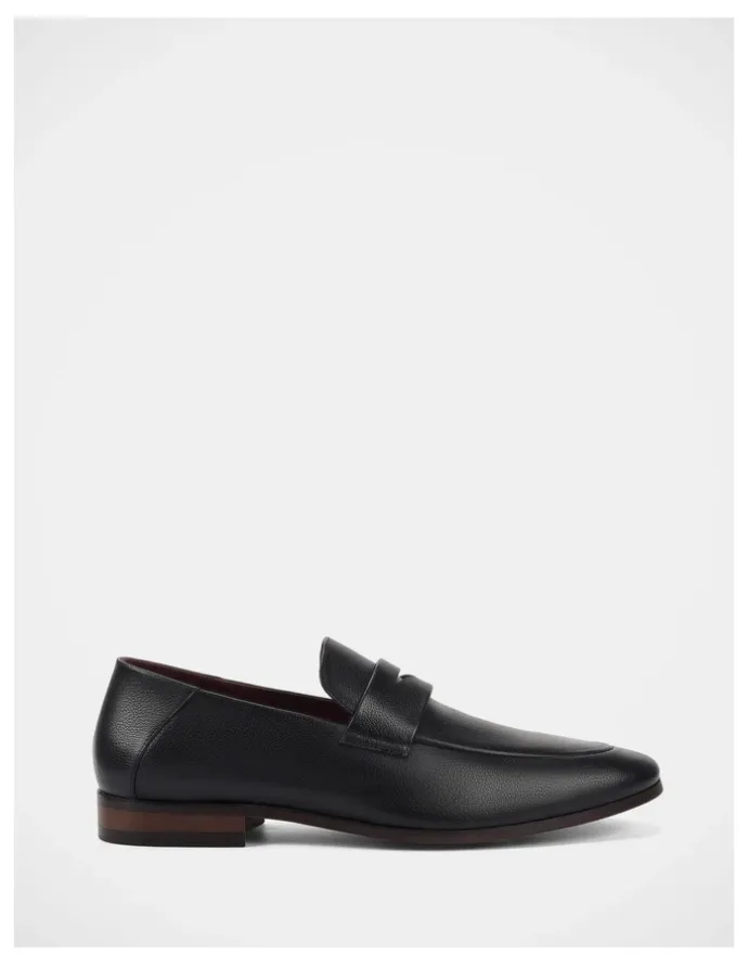 Julius Marlow Luxe Shoes in Black