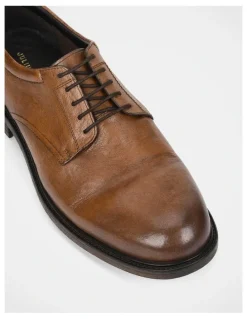 Julius Marlow Quill Shoes in Brown