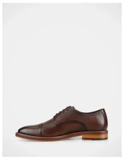 Julius Marlow Scribble Dress Shoe in Chocolate