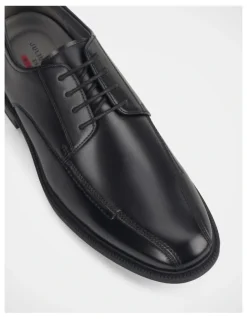 Julius Marlow Wave Shoes in Black