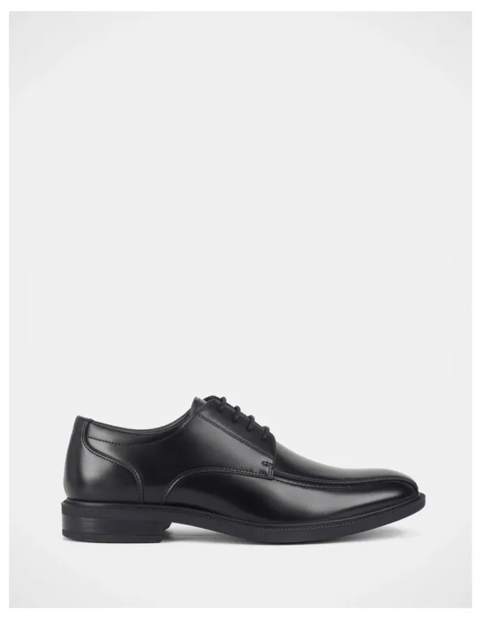 Julius Marlow Wave Shoes in Black
