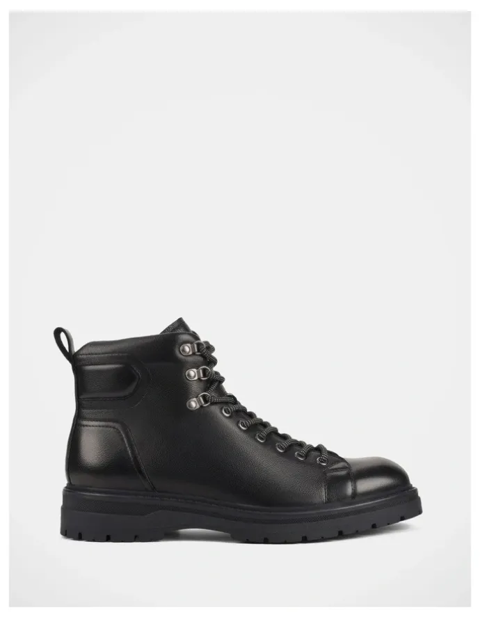 Julius Marlow Hedge Boots in Black