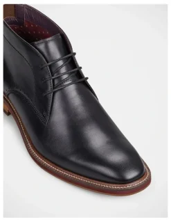 Julius Marlow Skittle Boots In Black