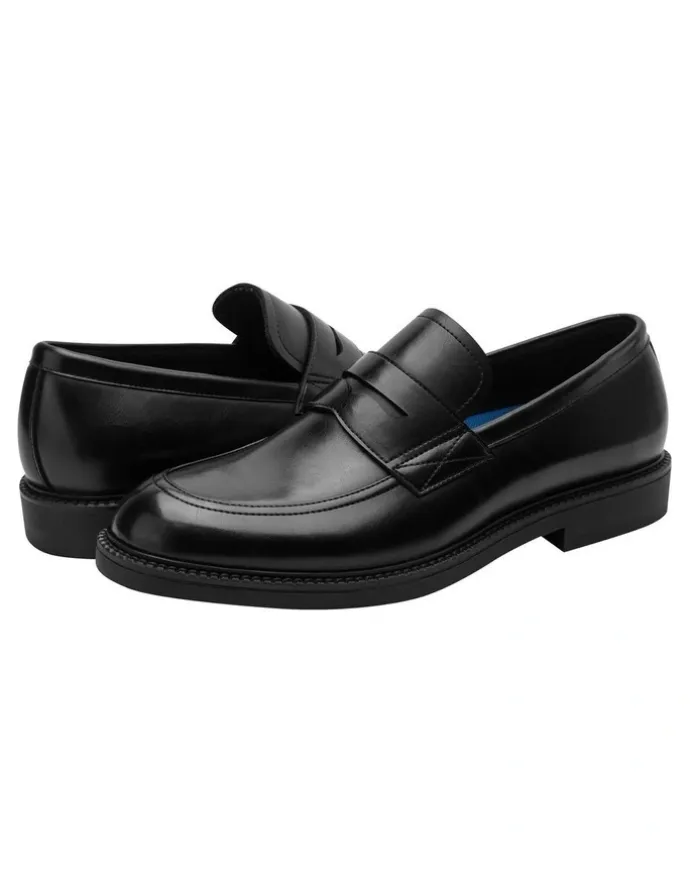 Kenneth Cole Anthony Loafer in Black