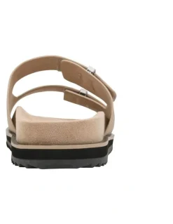Kenneth Cole Cosmo Sandal in Taupe
