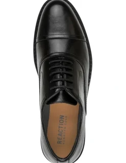 Kenneth Cole Lawstin Dress Shoes in Black