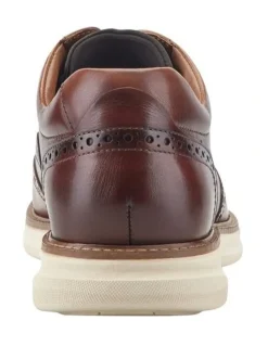 Kenneth Cole Lendal Wingtip Oxford Shoes in Brown