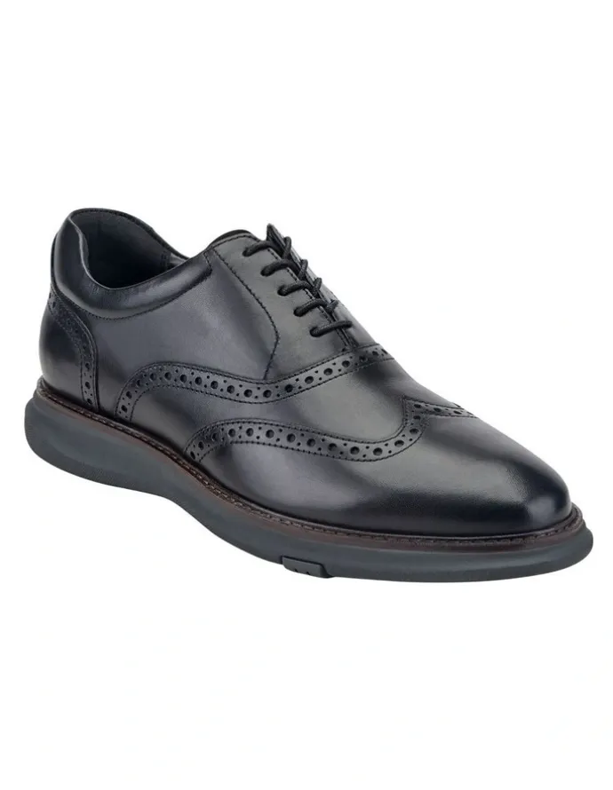 Kenneth Cole Lendal Wingtip Oxford Shoes in Black
