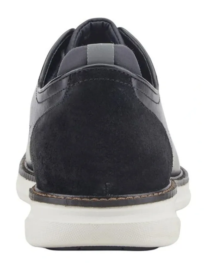 Kenneth Cole Luke Lace-Up Shoes in Black