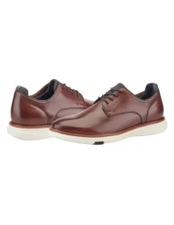 Kenneth Cole Luke Lace-Up Shoes in Brown