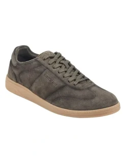 Kenneth Cole Mercer Sneaker in Dark Green