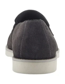 Kenneth Cole Savon Loafer in Grey