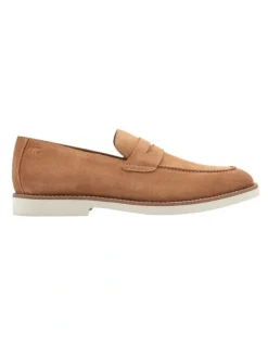 Kenneth Cole Savon Loafer in Tan