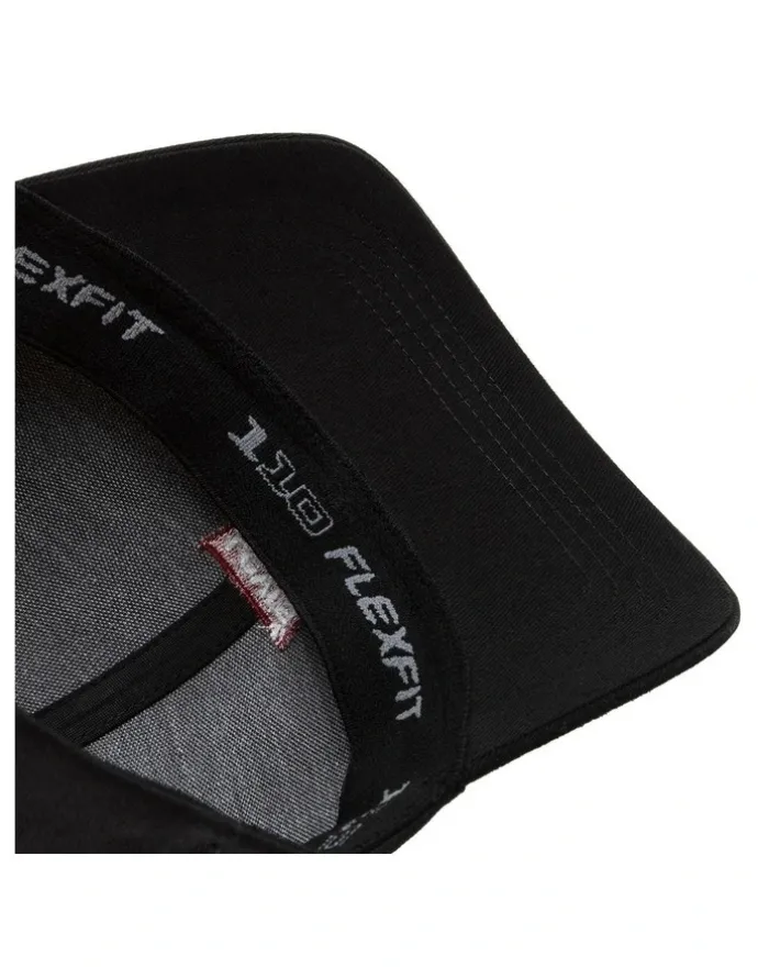 Levi's Flexfit Housemark Logo Cap in Regular Black
