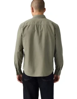 Levi's Authentic Button-Down Shirt in Mulled Basil