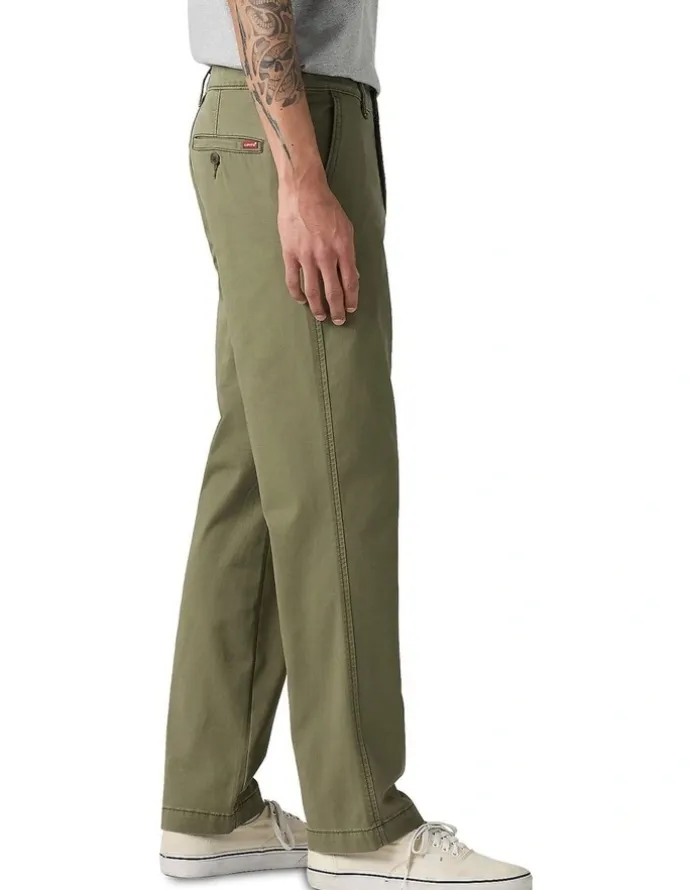 Levi's Relaxed Straight XX Chino in Olive Night