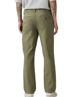 Levi's Relaxed Straight XX Chino in Olive Night