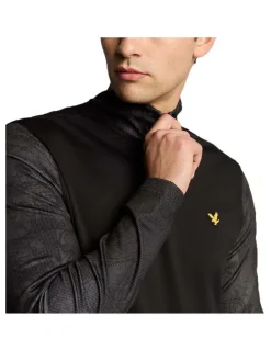 Lyle & Scott Printed Contour Golf Midlayer Jersey in Jet Black