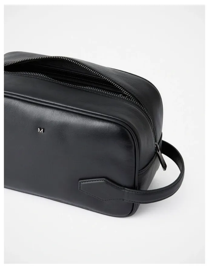 Marcs Ruben Leather Washbag in Black