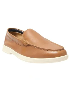 Marcs Valiant Loafers in Tan Leather