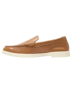 Marcs Valiant Loafers in Tan Leather