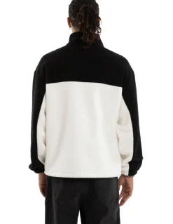 Nena & Pasadena Slick Pullover in Multi