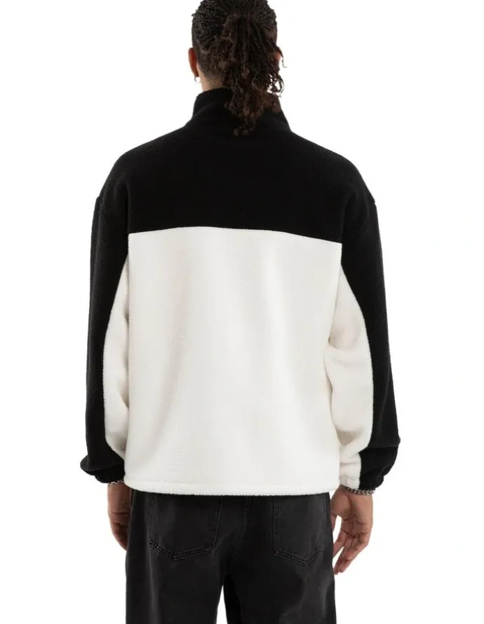 Nena & Pasadena Slick Pullover in Multi