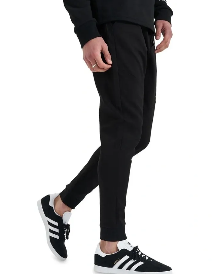 Nena & Pasadena Turret Slim Trackpant in Black