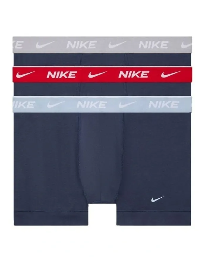 Nike Everyday Cotton Stretch Trunks 3 Pack in Multi